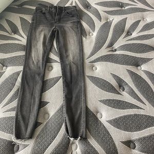 Abercrombie grey skinny jeans